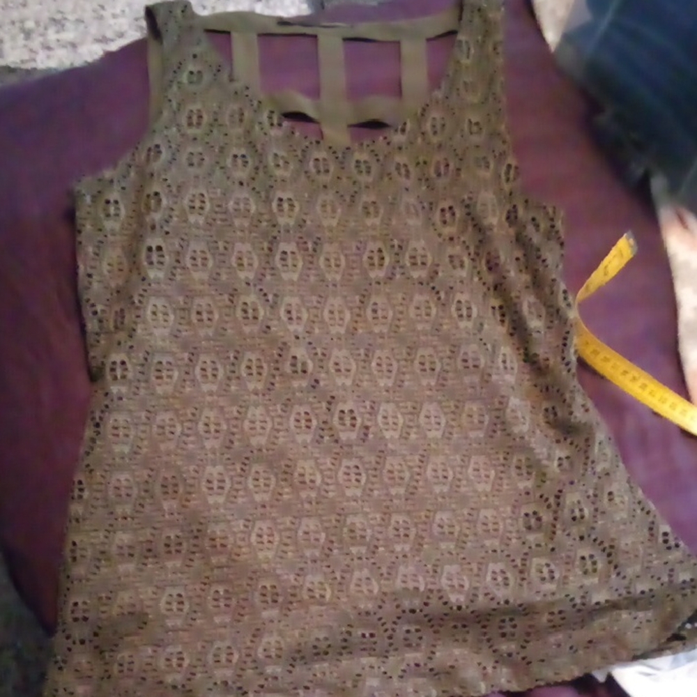 Olive Green Sleeveless Lace Top